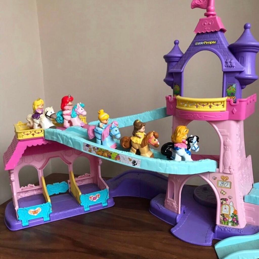 Klip klop cheap princess castle