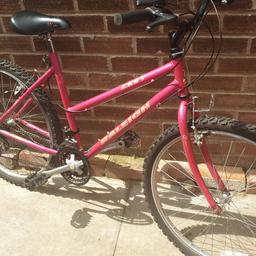 ladies bike raleigh zest. 15 speed. soft ride seat. not been used for years. vgc.
