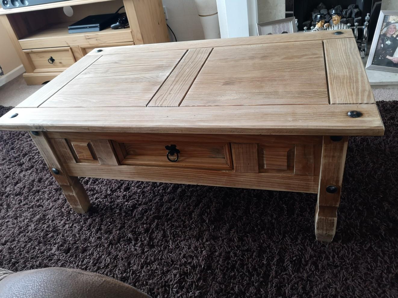 corona coffee table in DE65 Derby für £ 25,00 zum Verkauf Shpock AT