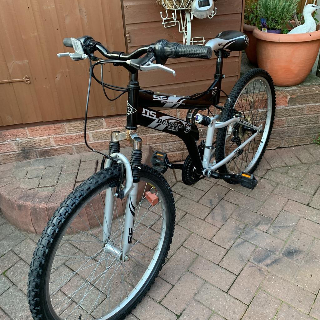 DUNLOP DS SPORTS MOUNTAIN BIKE 26 in B43 Walsall for 45.00 for