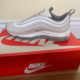 Nike Air max 97 size 6 new and unworn genuine Airmax
Buyer collects