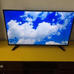 101cm (40 Zoll) Full HD Fernseher
Inkl Fernbedienung & OVP
In sehr gutem Zustand. 

Privatverkauf, keine Garantie oder Rücknahme. Nur Abholung.