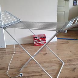 electric heated clothes horse, perfect for flats with no garden or homes without tumble dryers.

selling as we bought a tumble dryer.