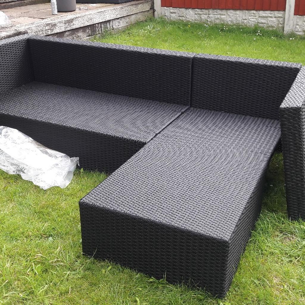 Rattan garden furniture in Doncaster for £250.00 for sale Shpock