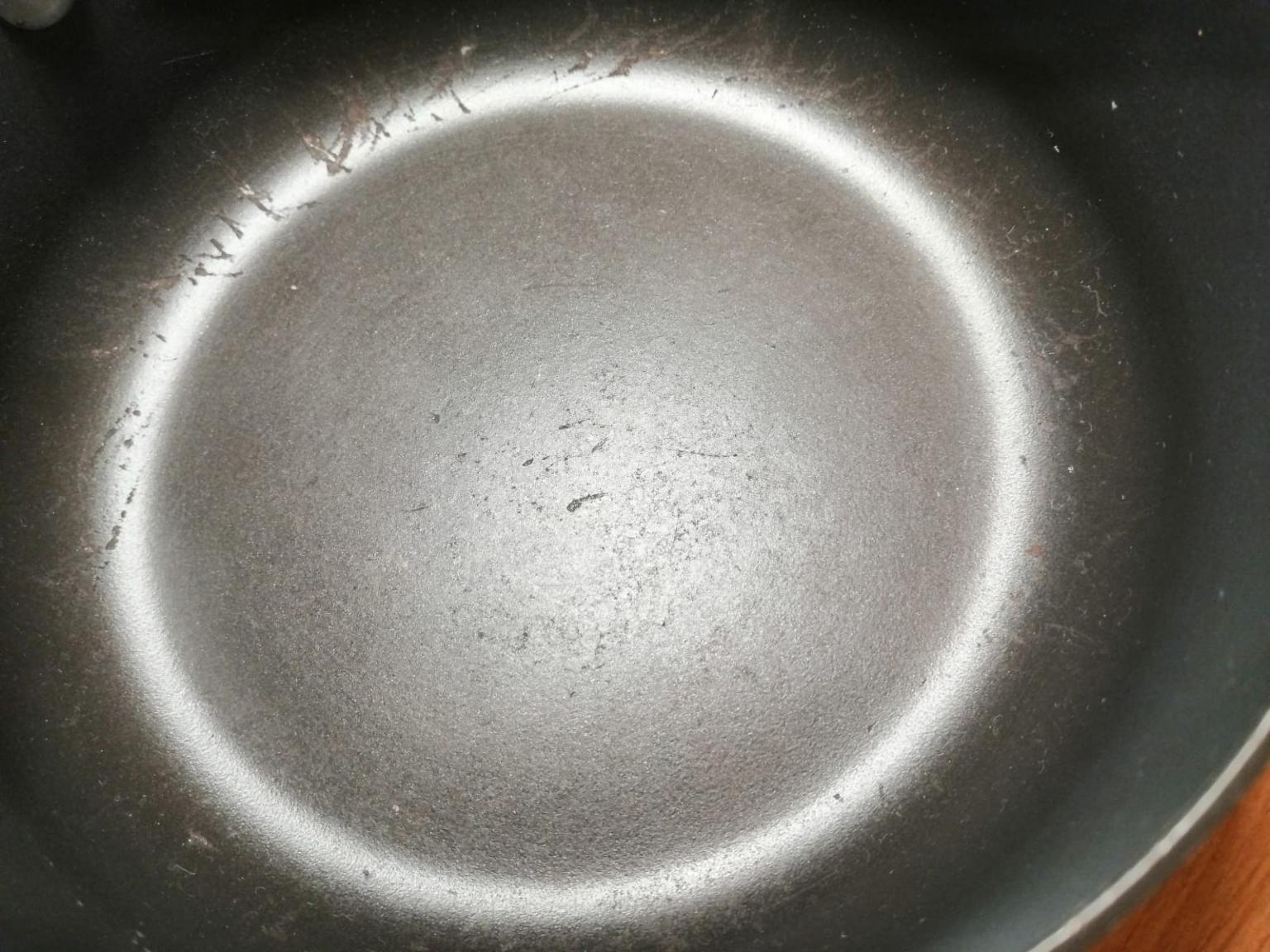 QUANTINOX grey Hardy aluminium pan set in L9 Sefton for £20.00 for sale