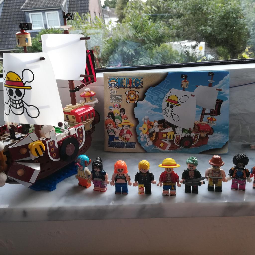 One Piece Schiff Bausatz + Crew 9 Figuren in 22145 Rahlstedt for €35.00 for sale Shpock