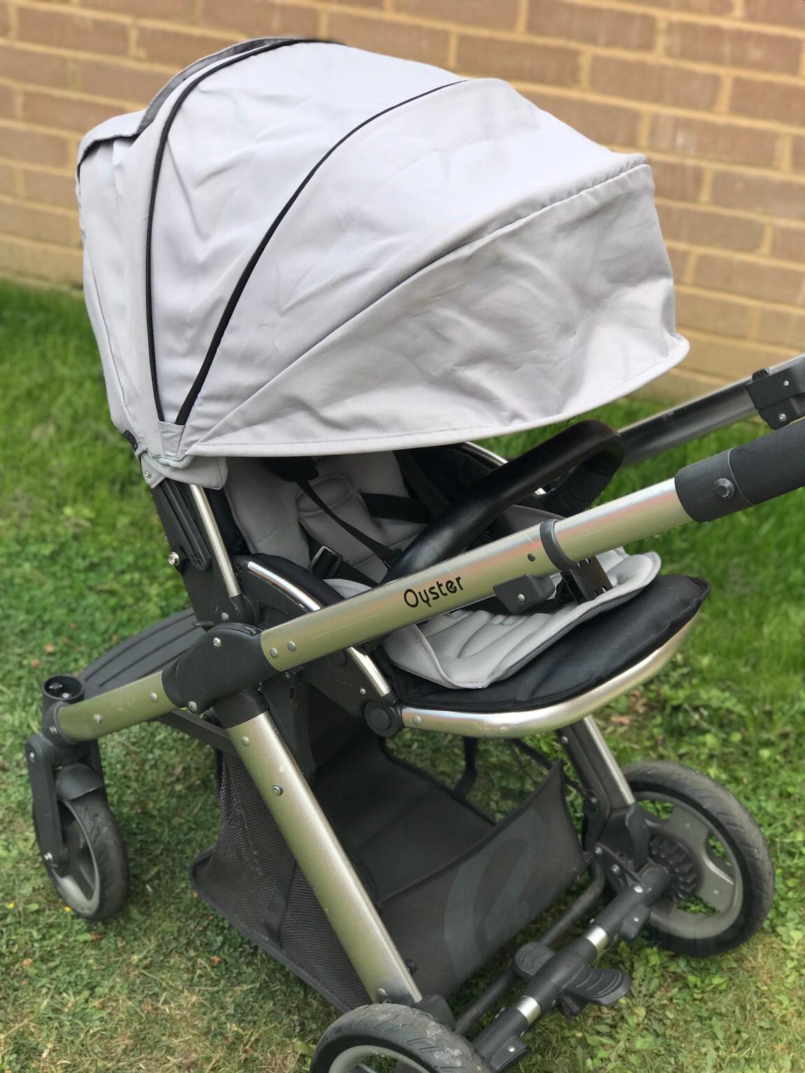 Oyster buggy with stroller seat and carrycot in ME15 Maidstone for £40. ...