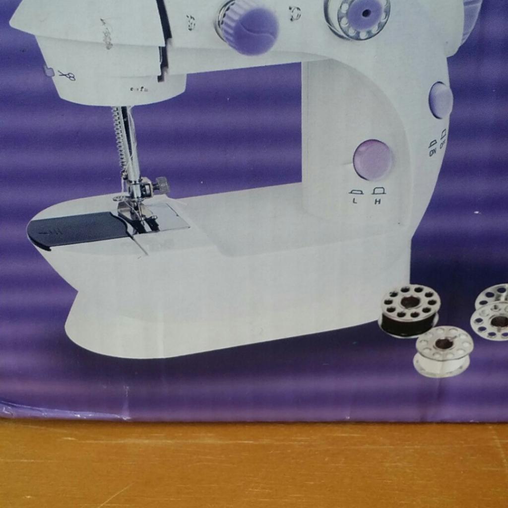 mini sewing machine in B79 Tamworth für £ 10,00 zum Verkauf Shpock AT