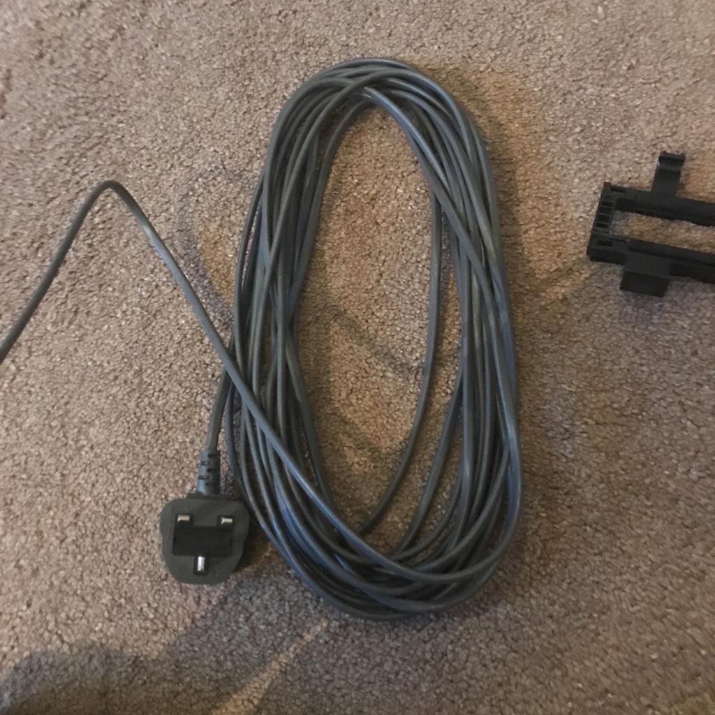 Vax upright air reach vacuum cleaner in Doncaster für £ 8,00 zum