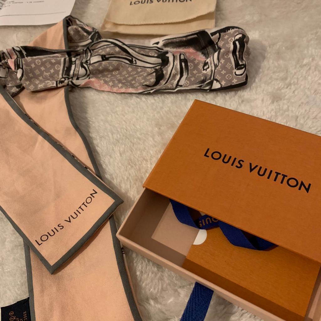 Louis Vuitton Tuch ORIGINAL mit Rechnung in 58097 Hagen für 120,00 € zum  Verkauf