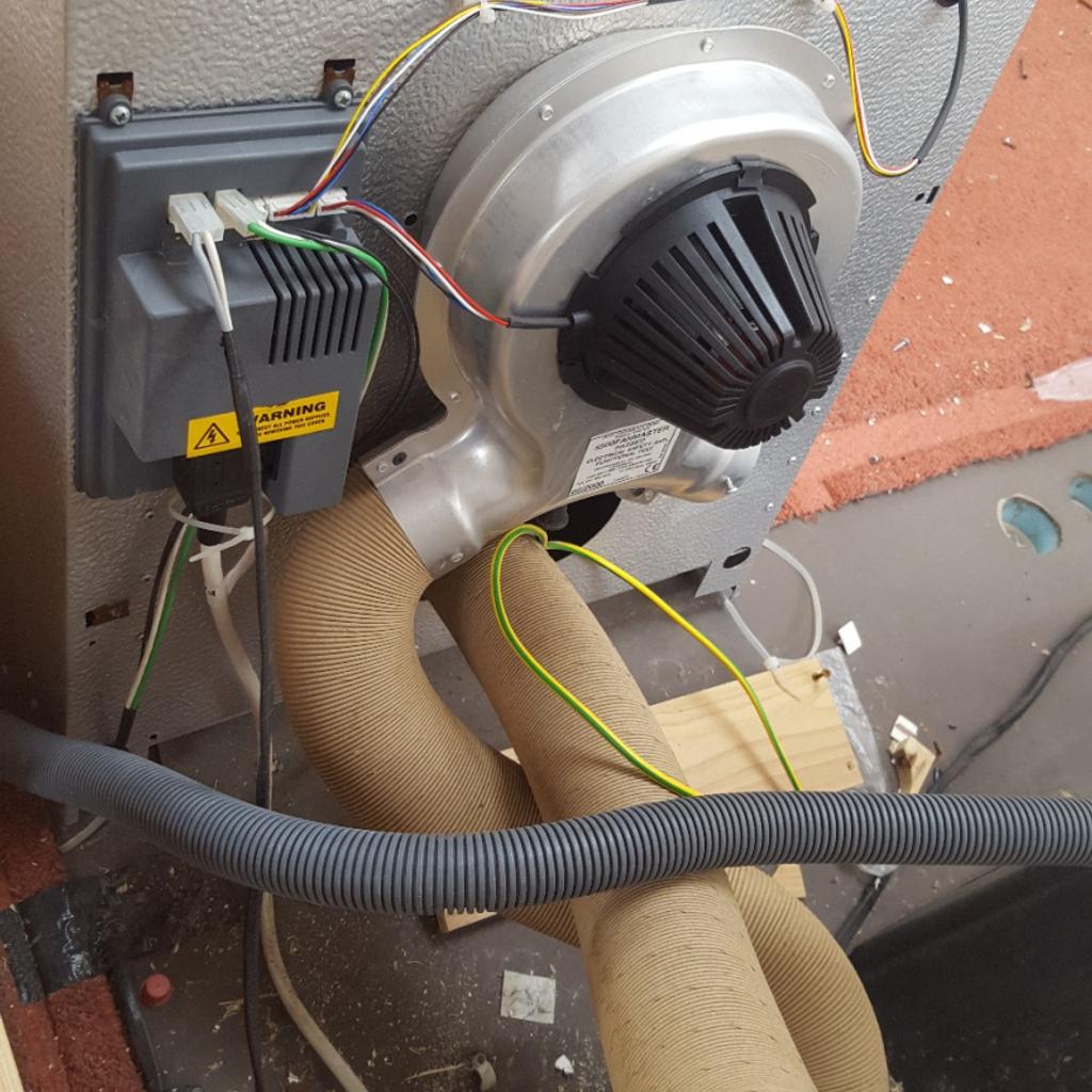 Caravan Gas Heater Carver FanMaster 5500F in B69 Sandwell für £ 120,00 zum Verkauf Shpock AT