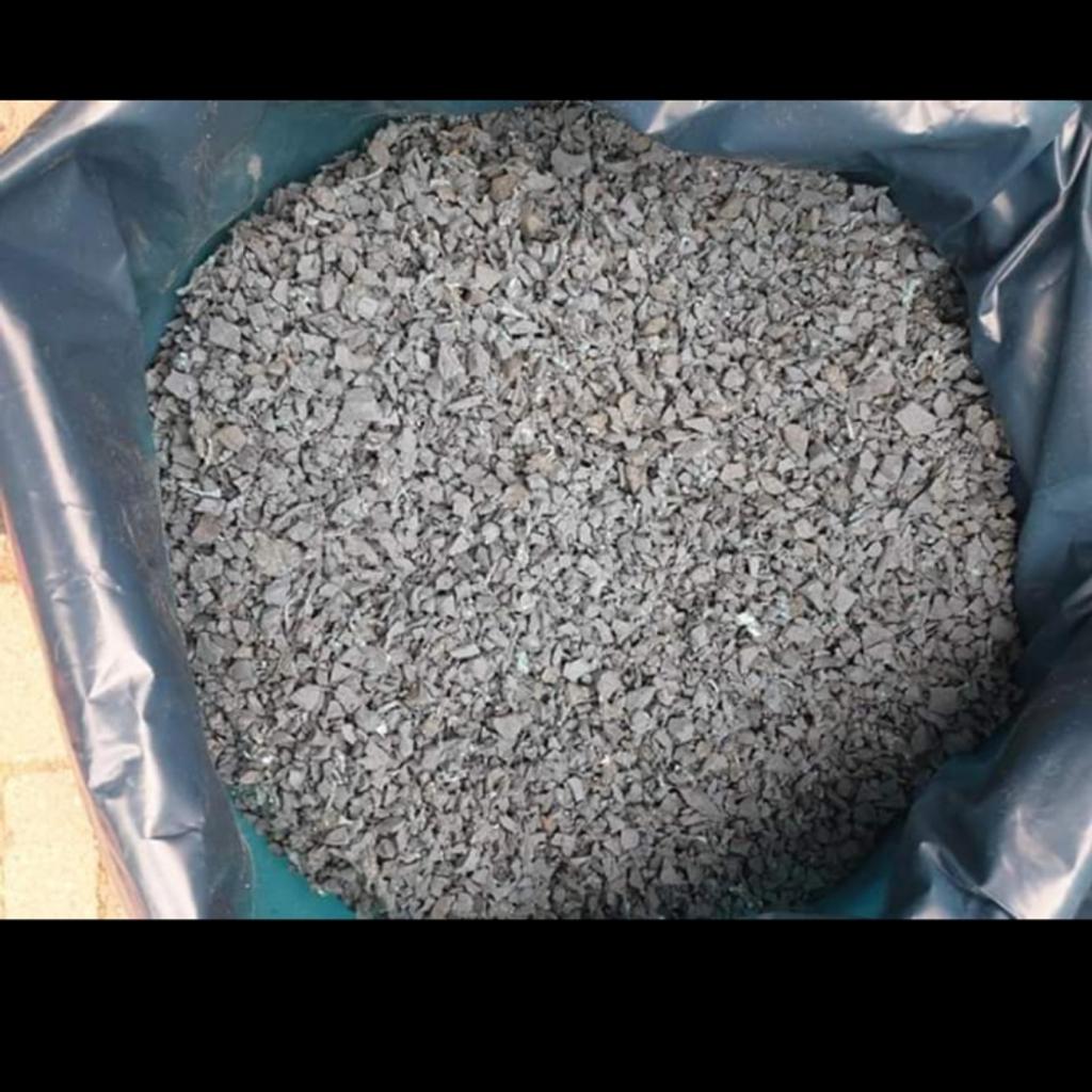 600 kg rubber chippings / bark / mulch in SS15 Basildon for £150.00 for