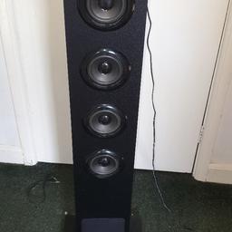 great tall speaker loud. radio USB and usb charger. almost immaculate.
