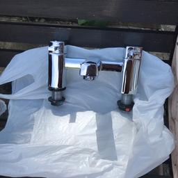 hot and cold mixer tap for a bath

excellent condition as it’s only been used for a couple of months before new bathroom was fitted. 

collect st. john’s wakefield