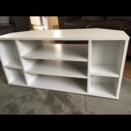 White corner TV unit. Brand new. Never Used.
H 43cm, W 91.5cm, D 37cm
****Collection only****