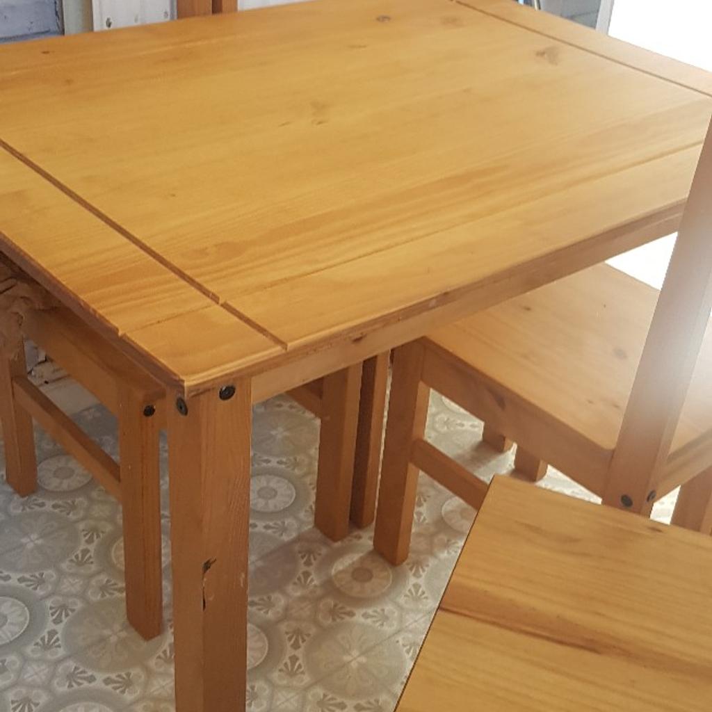 mexican pine corona table and four chairs in DY3 Dudley for £50.00 for sale Shpock