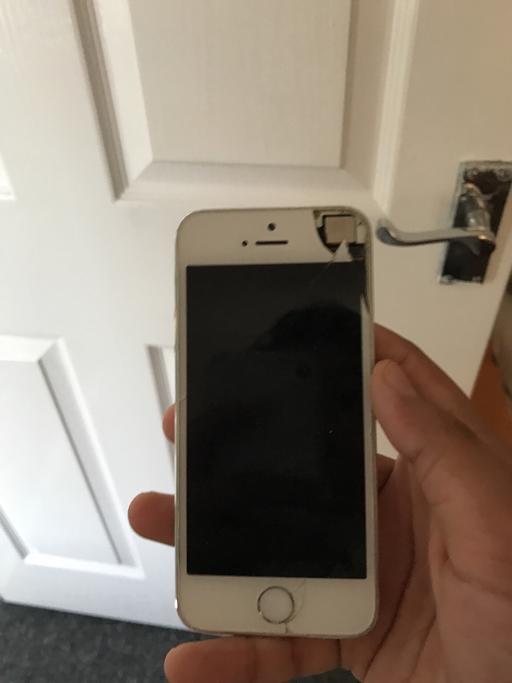 Buy & Sell Luton Town Centre Luton - Photos for Iphone 5s