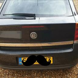 Vauxhall vectra tailgate boot for a hatchback. In z20r black with a couple of scratches but no dents. Has wiring harness for boot lock mechanism, rear wiper and heated glass.