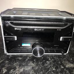 Sony WX-920BT car stereo
Dual Bluetooth
USB port
Aux
4x 55w speakers
Extra bass settings
Different light/colour settings.
Good condition.
Easy to install
Extra wiring/parts too from previous fitting kit if wanted too.
£119 when bought. Selling as got a new car.