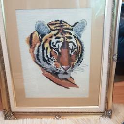 stunning stitched tiger picture in a lovely frame
great condition 
Collection Ruddington