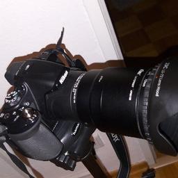 Hallo verkaufe meine gebrauchte Nikon cam mit Stativ ,Tasche und extra Akku. Die Kamera ist in einem sehr guten Zustand.