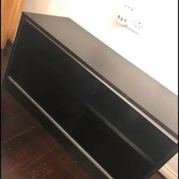 In perfect condition. Tv stand with a sliding glass plate. Can deliver depending on location and for a extra charge. Collection Watford WD18.

Measurements: 
W: 90cm
D: 36cm
H: 46cm