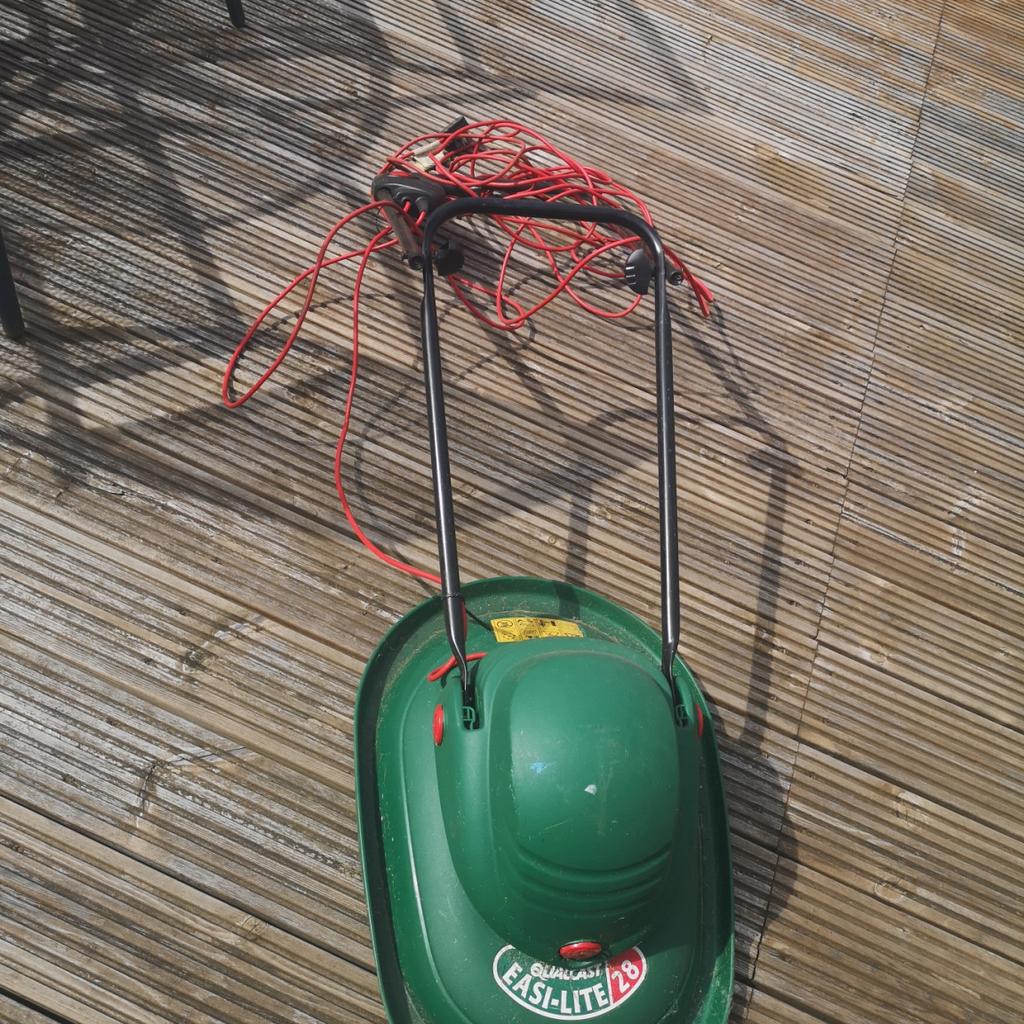 Qualcast Easi lite 28 mower. lawnmower. in ST6 Packmoor for 15.00 for sale Shpock