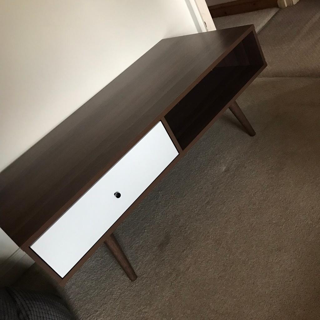 Monty retro coffee deals table