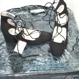 Zara lace up shoes brand new size 4