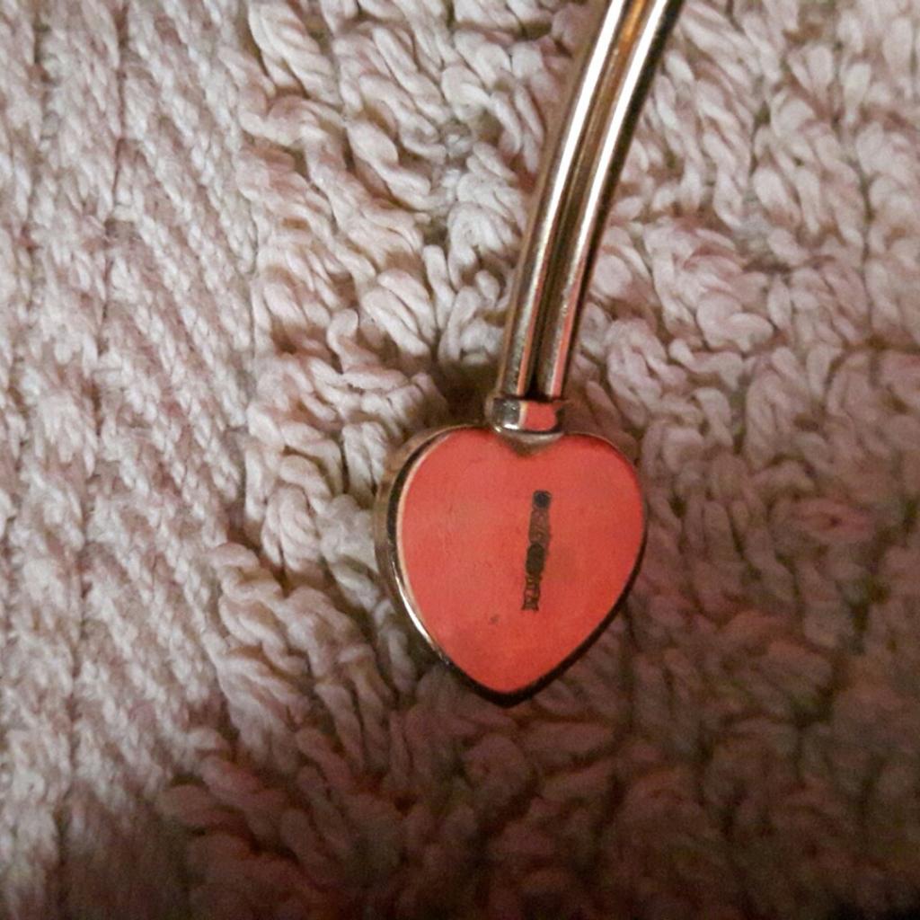 Warren James 9ct Gold Jewellery set in TF7 Ironbridge für 25,00 £ zum