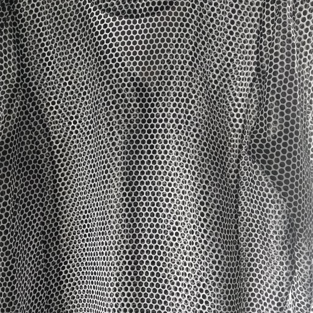 Verkaufe schöne schwarz weiß gepunktete Bluse 👚 von Marco Polo in Größe 38
Wenig getragen