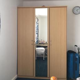 3 draw wood wardrobe with with 3 draw.
For sale, great condition
Pick up
Oldham
Open to offers