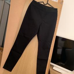 Black M&S jeggings 
Don’t think I’ve even wore these just been stored away 
No longer fit 
Selling cheap at £2  retail £19.00