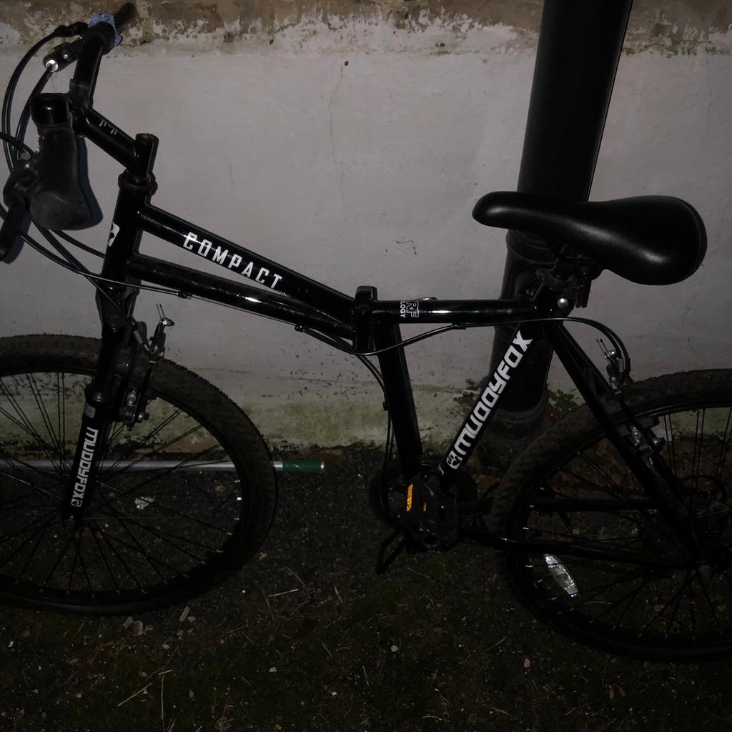 Muddyfox compact folding mountain bike in SE20 Bromley for 60.00