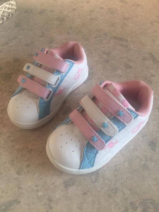 Buy & Sell South Holland Lincolnshire - Photos for Brand new girls trainers