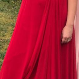 biete hier ein wunderschönes rotes Brautjungfernkleid der Marke heine in der Größe 40 an. das Kleid wurde nur einmal auf einer Hochzeit getragen und ist in einem neuwertigen Zustand. Neupreis lag bei 149 €.

Versand und PayPal möglich