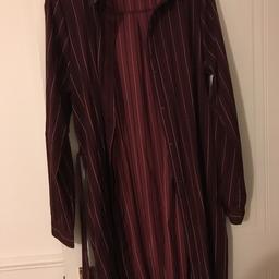 Size 14 tall. Bought from new look.