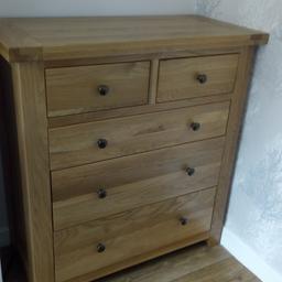 light oak chest of drawers bought new in February  as New. 92x 98x 44 cm   perfect condition buyer must collect.