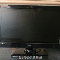 Mint condition hardly used 22in Techinka flat screen TV with built in DVD player