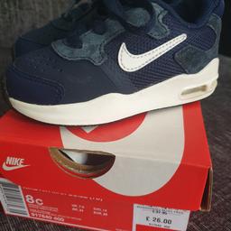 Lovely trainers, still with box.

A scuff as shown on picture hense the price but perfect for nursery.

collection from TF1