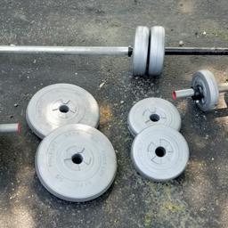 Set of 12 plates, 6 collars, 3 bars. In very good condition. 2 very small cracks on 2 different plates(8lb & 3lb), but still solid and intact.
4 - 3lb/1.4Kg
4 - 8lb/3.6Kg
4 - 15lb/6.8Kg
Total of 104lb/45.8Kg + bar weight.
Located in Pataskala (central), Ohio. 
Let me know if you need any additional info or pics. 
(Cross posted)
