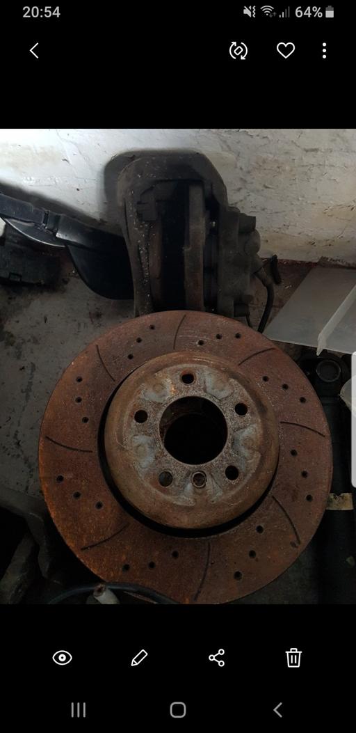 Vehicles West Midlands Birmingham - Photos for BMW 535 calipers discs an pads