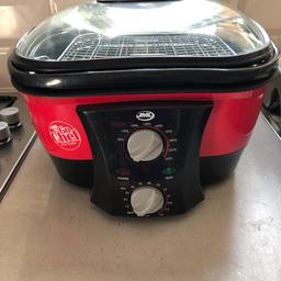 Go Chef 8-in-1 Non-Stick Multi Functional Cooker.

Roast, bake, sauté, boil, fry, fondue, slow cook and steam.

Large 5-litre bowl - make meals for up to 6 people.

Non-stick PTFE and PFOA free cooking surface.

Easy to use, energy efficient.

Hardly used, excellent condition, like new.

Colection from B33.