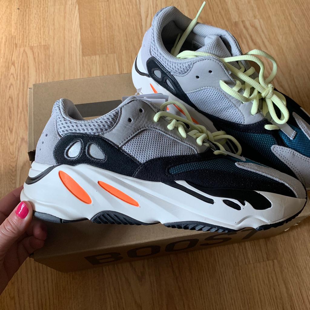 Selfridges on sale yeezy 700