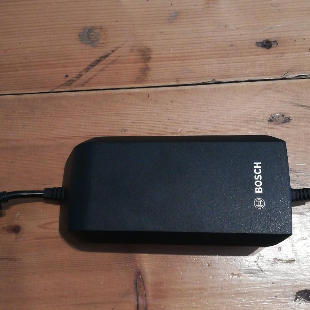 Bosch ebike Battery Charger 364/230 in 6020 Innsbruck für 55,00 € zum