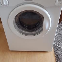 Tumble Dryer by White Knight
Good working order
Low noise
Drum 3 kg capacity
V.g.c