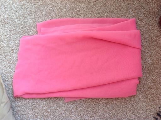 Buy & Sell East London Seven Kings - East London - Photos for Pink chiffon scarf