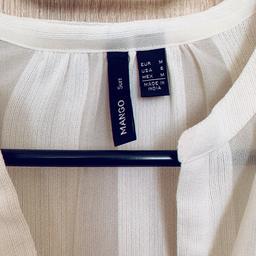 verkaufe wenig getragene MANGO SUIT hemd bluse.
in einem guten zustand , also keine Gebrauchspuren.
fit für Classy workwear-Office outfits.