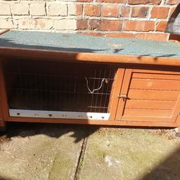 Rabbit hutch, used condition but plenty of use left. Roof lifts up to open. Open to offers. Can deliver but for a fee.