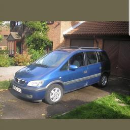 the car starts and runs but keeps going into limp mode been told it's the egr valve common on these . handbrake not that good needs looking at passenger side rear window smashed has got tow bar willing to sell separately if it dont sell will be going to the scrap yard Tuesday or Wednesday  mot till October 190000 mls this is diesel not petrol